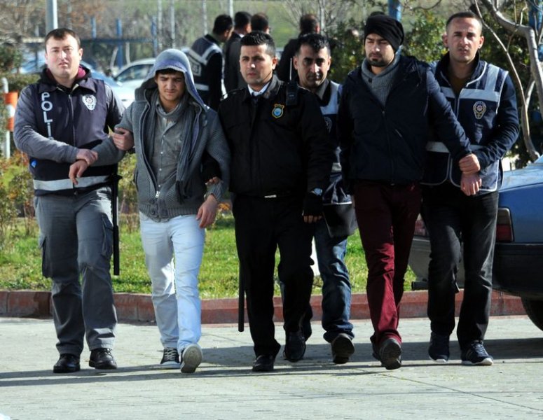 Sütçü İmam'da öğrenciler arasında gerginlik