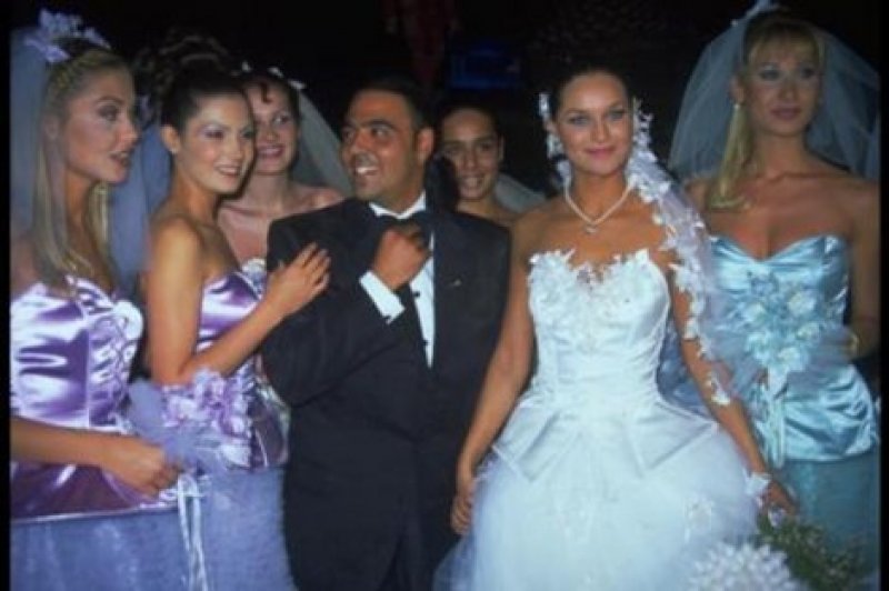 Genç yaşta evlenen ünlüler