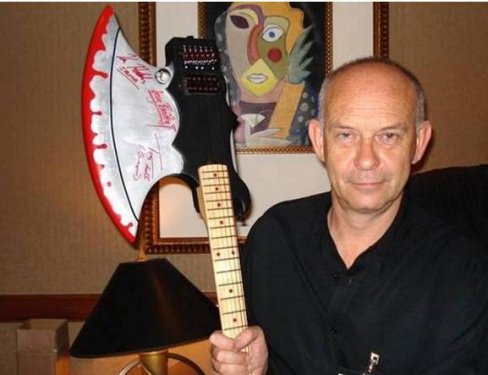 Maskelerin ardındaki gerçek yüzler