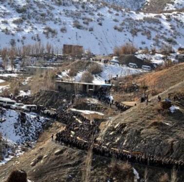 Uludere'de ölenler son yolculuğuna uğurlandı