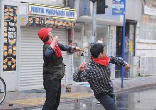 İstanbul'da olaylı 1 Mayıs kutlaması