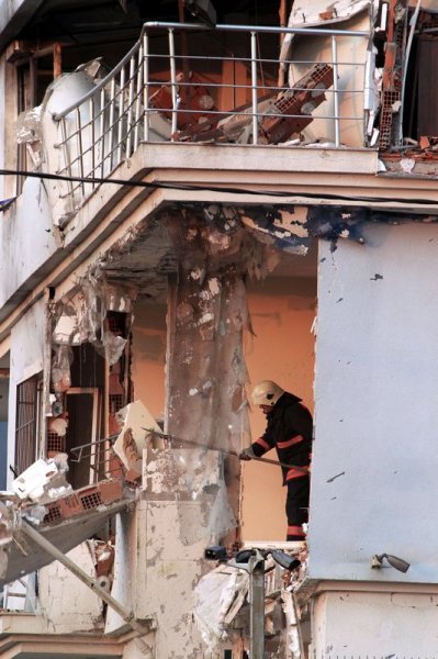 Sultanbeyli'de polis merkezine saldırı