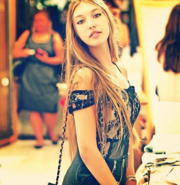 Yasmin Erbil'in Instagram fotoğrafları 