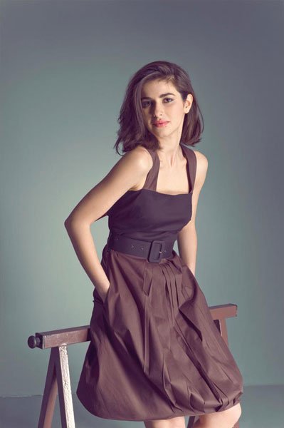 Nesrin Cavadzade sosyal medyaya geri döndü