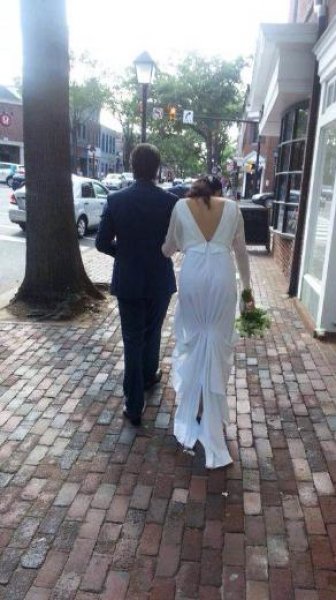 Başak Sayan Amerika'da sürpriz bir nikahla evlendi 