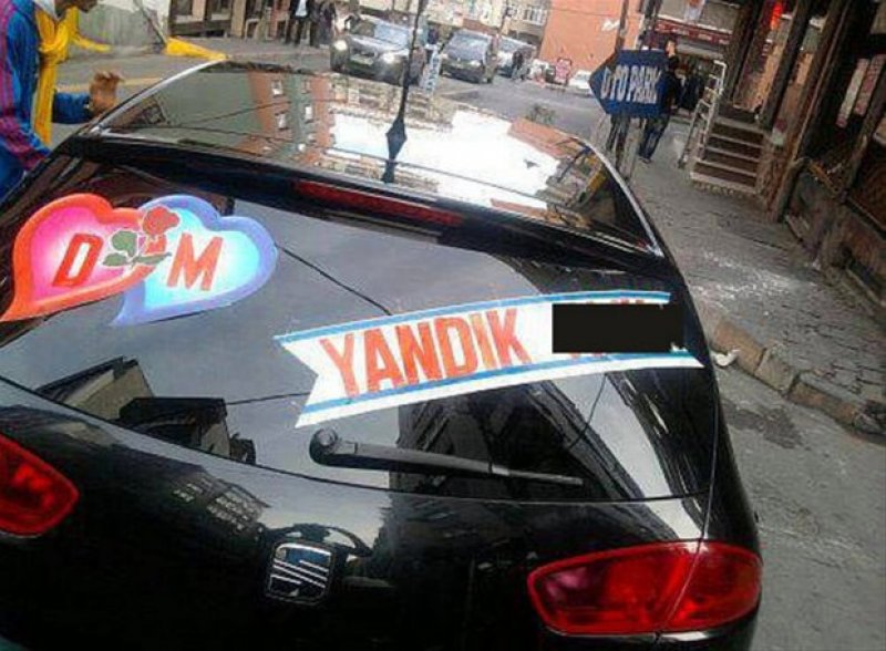 İlginç gelin arabası yazıları 