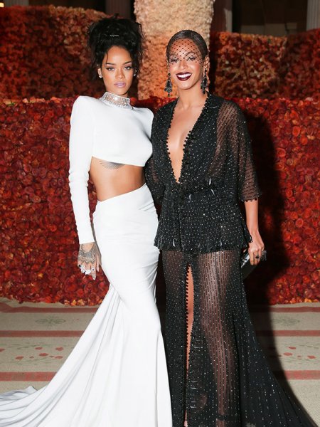 Şarkıcı Rihanna 31 yaşında