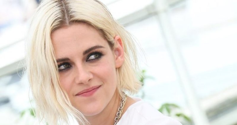 Sarışın olmaya heves edip hüsrana uğrayan 18 ünlü