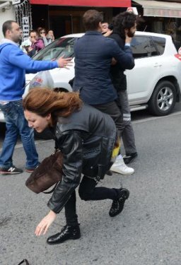 Ece Sükan'ın eşini döven valelere gözaltı