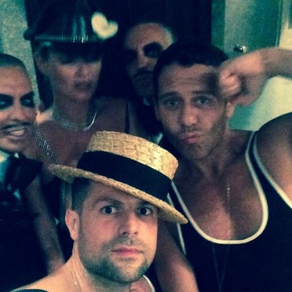 Madonna 56'ıncı yaş günününde oryantal öğrendi