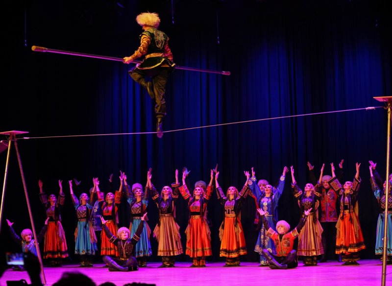 Lezginka Bursalıları coşturdu