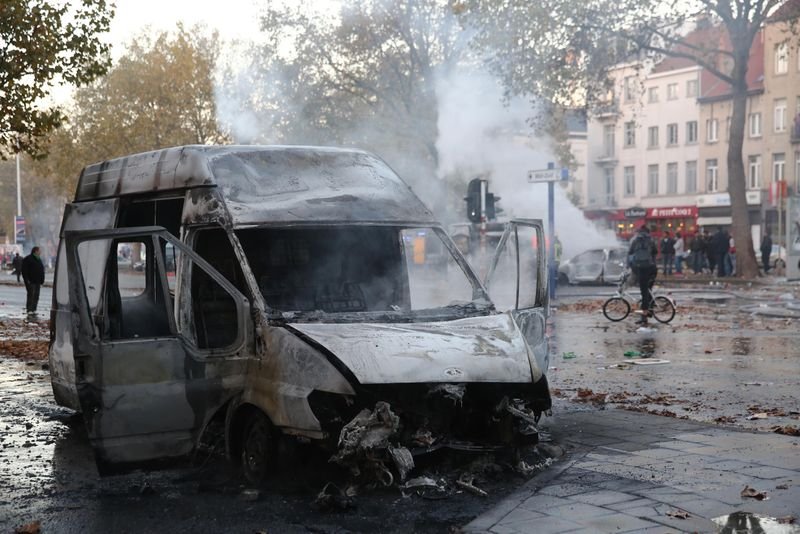 BBC Türkçe'nin dili Taksim'de başka Brüksel'de başka