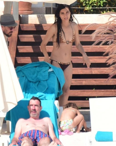 Tuba Büyüküstün tatilde