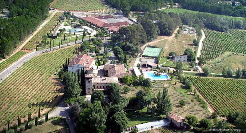 Dünyanın en pahalı okulu  İsviçre'de bulunuyor 