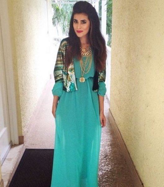 Kürt kızı Sazan Barzani