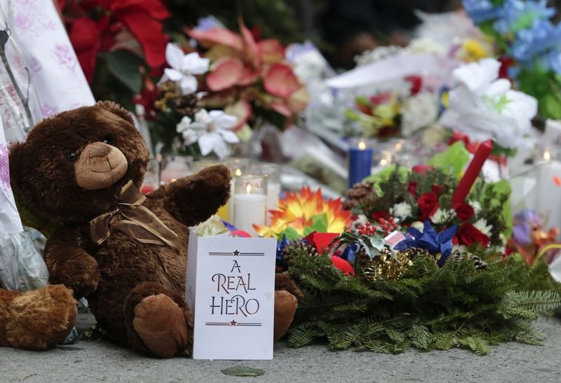 ABD'de öldürülen polis memurları için anma töreni