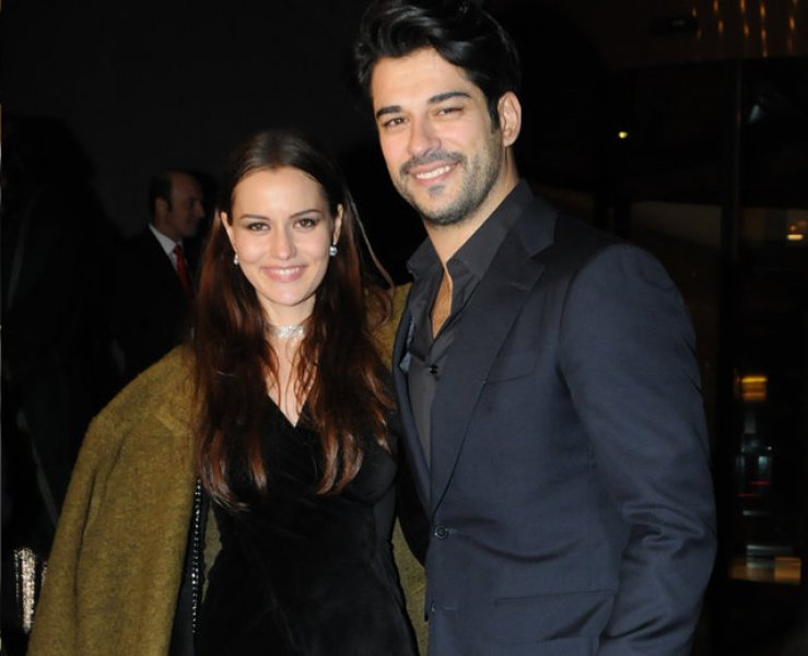 Burak Özçivit ile Fahriye Evcen'in nişanından yeni fotoğraflar