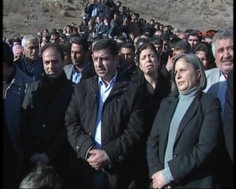 Uludere'de ölenler son yolculuğuna uğurlandı