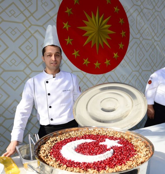 Cumhurbaşkanı Erdoğan'dan Mehmetçiğe aşure