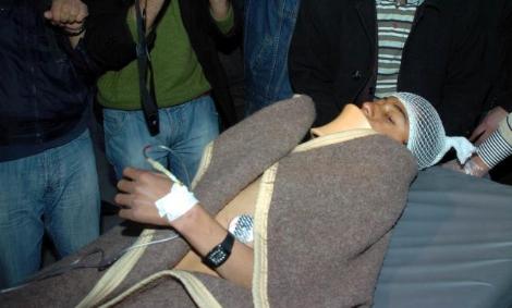 Polis dipçikle böyle dövmüştü