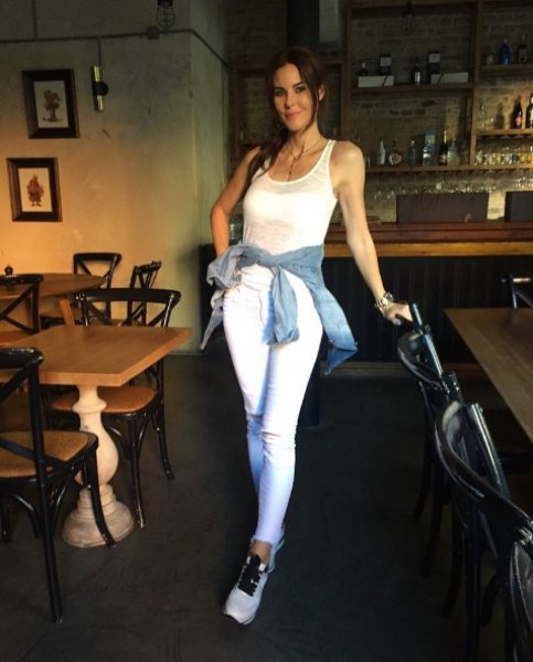 Defne Samyeli formunun sırrını anlattı