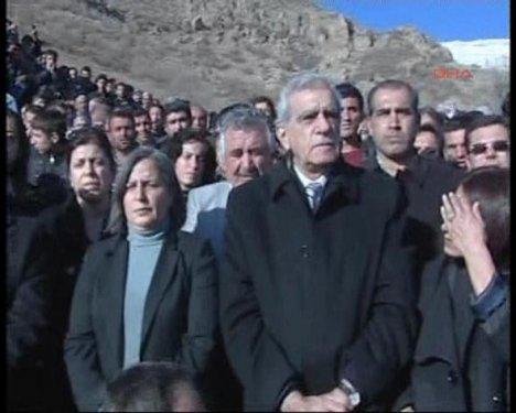 Uludere'de ölenler son yolculuğuna uğurlandı