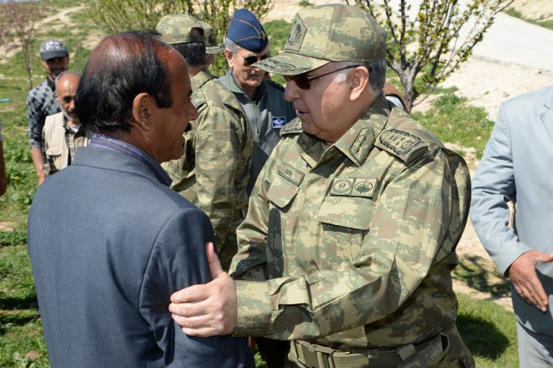 Necdet Özel'den Süleyman Şah ziyareti