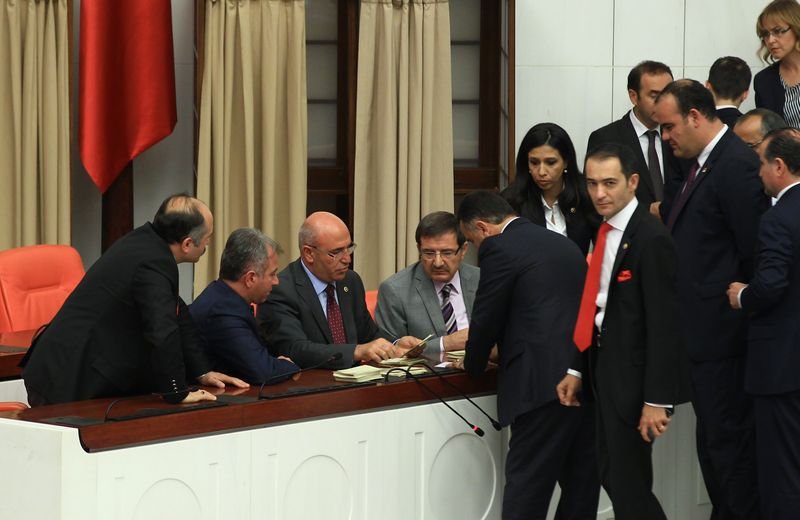 Meclis Başkanlığı oylamasından kareler