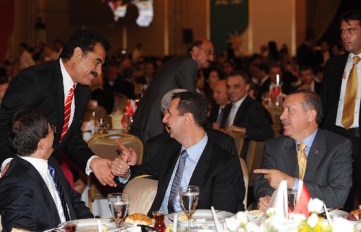 Erdoğan'ın bol kahkahalı iftar yemeği