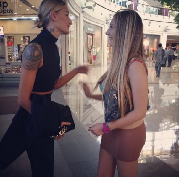 Yasmin Erbil'in Instagram fotoğrafları 