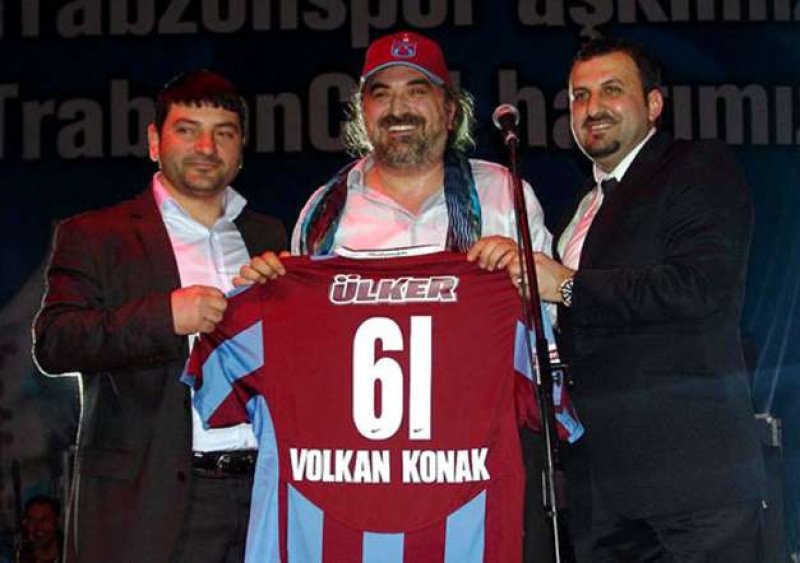 Bakın ünlüler hangi  takımı tutuyor 