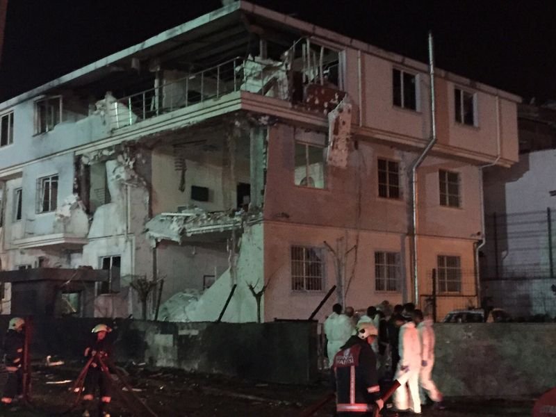 Sultanbeyli'de polis merkezine saldırı