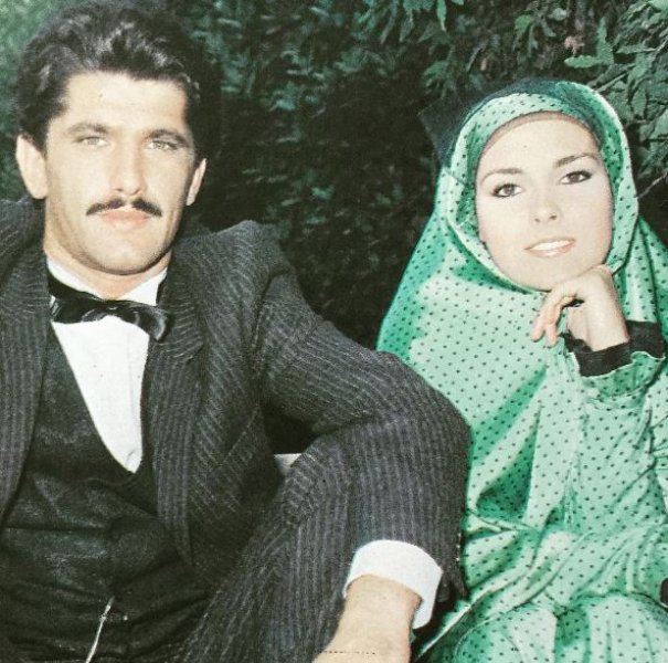 Aydan Şener bikinili fotoğrafını paylaştı