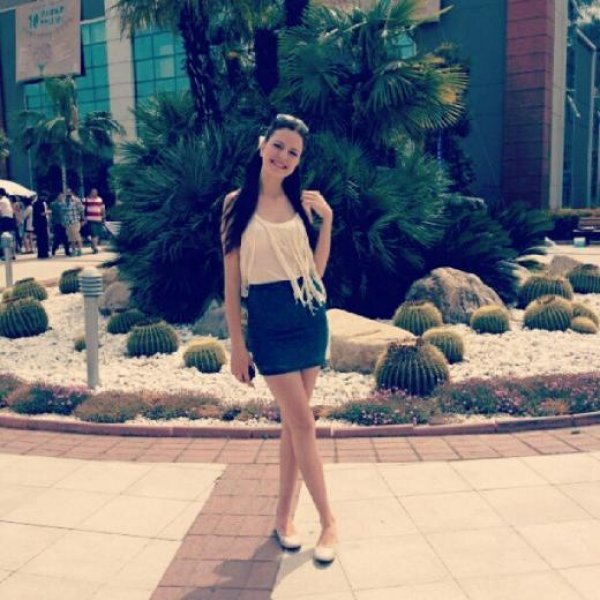 İdo'nun yeni tarzının sebebi sevgilisi çıktı