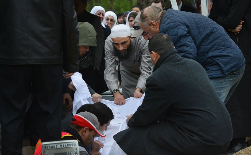 ABD'de öldürülen 3 Müslüman genç toprağa verildi