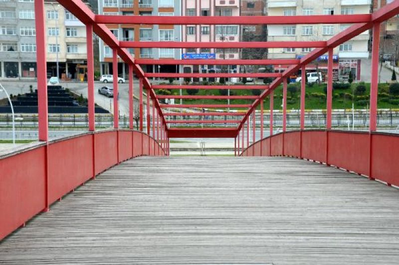 Trabzon'da inşa edilen 'Aşk Köprüsü' ilgi çekiyor