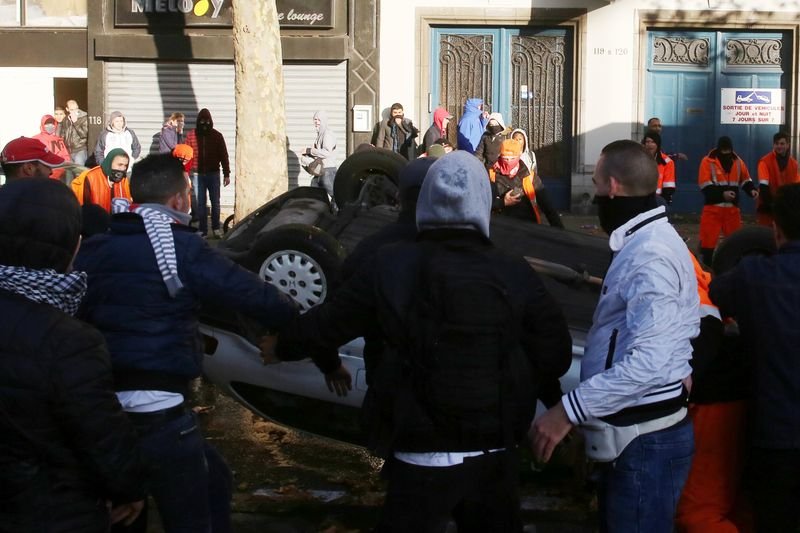 BBC Türkçe'nin dili Taksim'de başka Brüksel'de başka