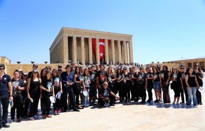 Anıtkabir'de rekor denemesinden görüntüler