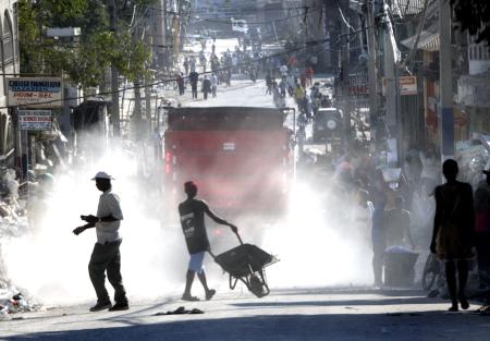 Haiti'de açık hava mezarlığı