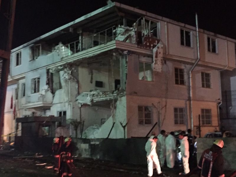 Sultanbeyli'de polis merkezine saldırı