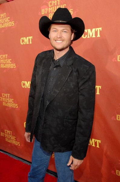 Yaşayan en seksi erkek seçilen ünlü isimler 