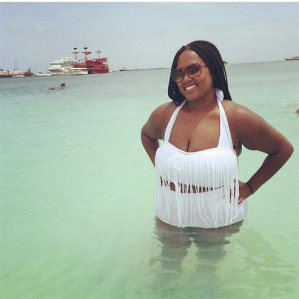 Kilolu kadınların "fatkini" çılgınlığı