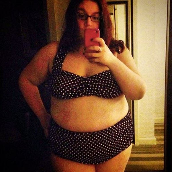 Kilolu kadınların "fatkini" çılgınlığı