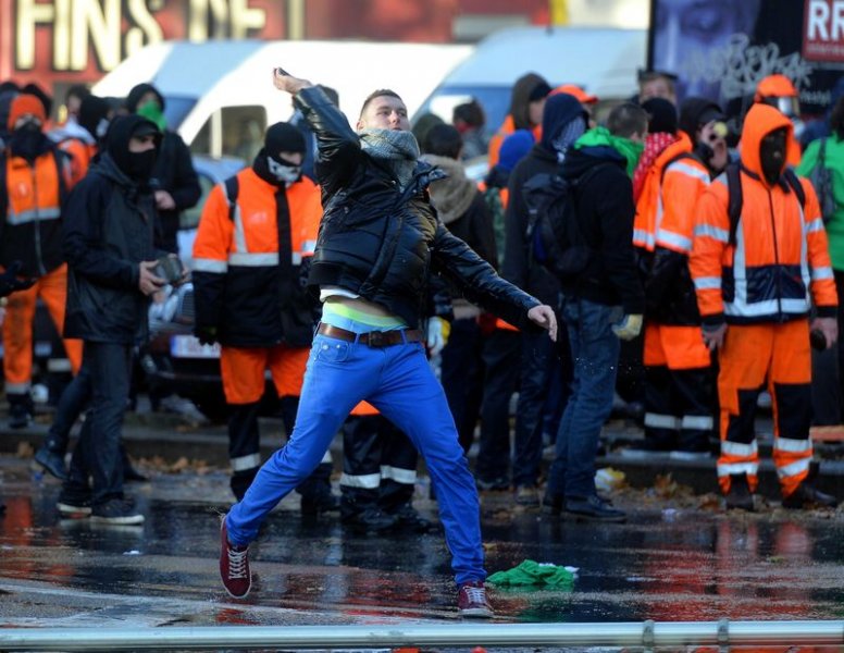 BBC Türkçe'nin dili Taksim'de başka Brüksel'de başka