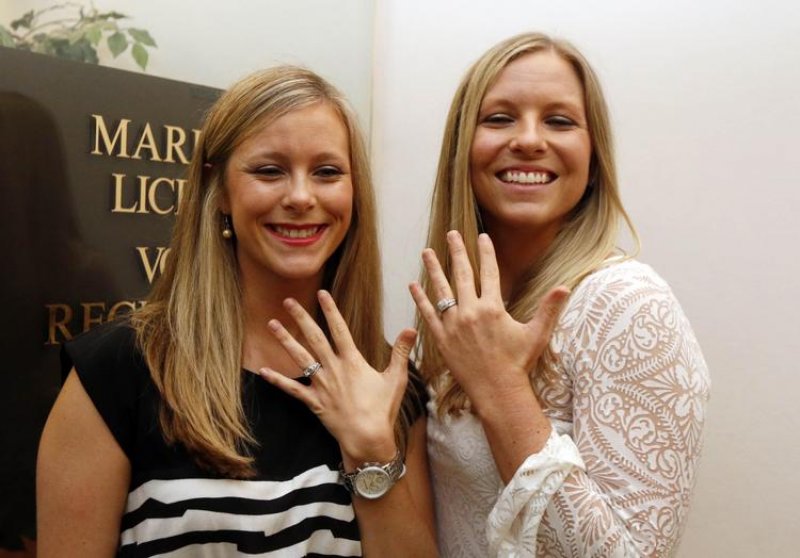 Washington'da eşcinsellerden büyük kutlama