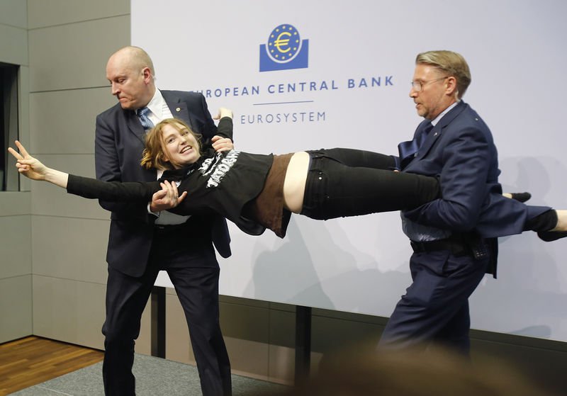 AMB eylemcisi Josephine Witt'in FEMEN yılları