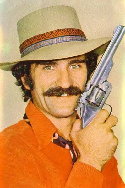 Yeşilçam'ın usta oyuncuları şimdilerde yardımcı oyuncu oluyor 