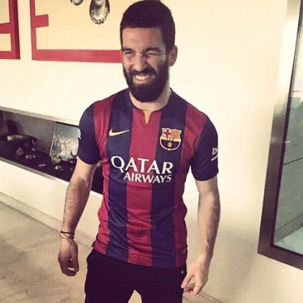 Arda Turan'a tebrik mesajları