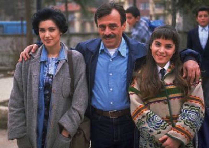 Perran Kutman�dan duygusal paylaşım