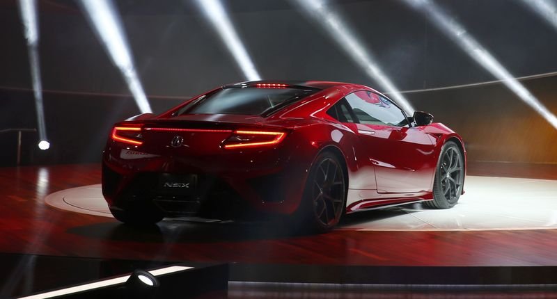 2015 Detroit Auto Show kapılarını açtı